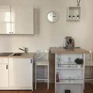 Apartment Favorite In The Center Of 1, Prague