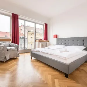 Apartment Merkur, Prague