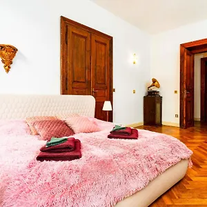 Apartment Imperial Deluxe, Prague